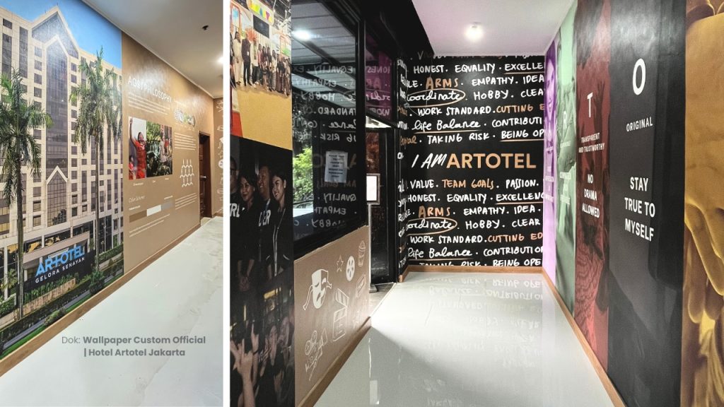 Pemasangan wallpaper custom di hotel Artotel Senayan dengan desain artistik dan modern
